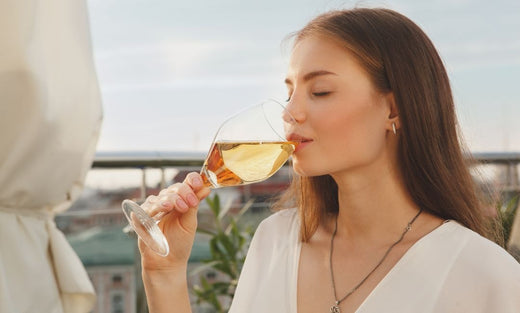 Can I Drink White Wine with Invisalign Without Staining My Aligners?